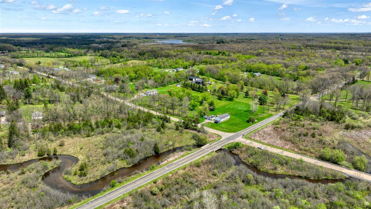 VL Cross Road, Horton, MI, 49246