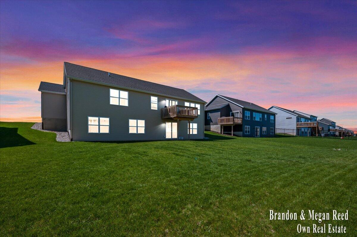 9477 Fields Drive, Zeeland, MI, 49464