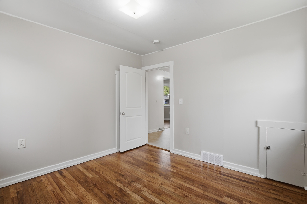 35230 Sheffield Street, Westland, MI, 48186-4456