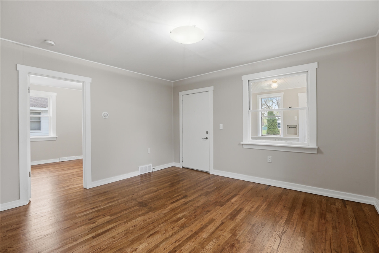 35230 Sheffield Street, Westland, MI, 48186-4456