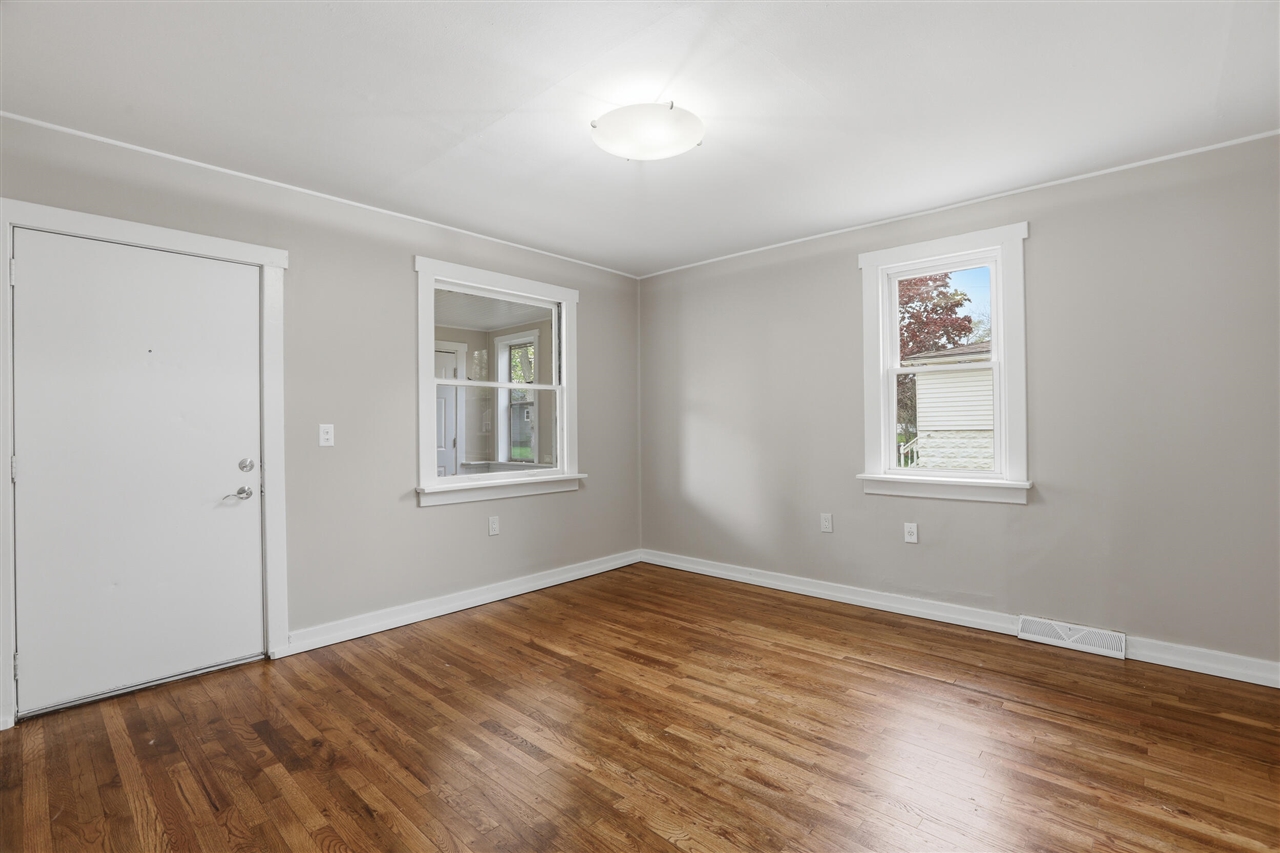 35230 Sheffield Street, Westland, MI, 48186-4456