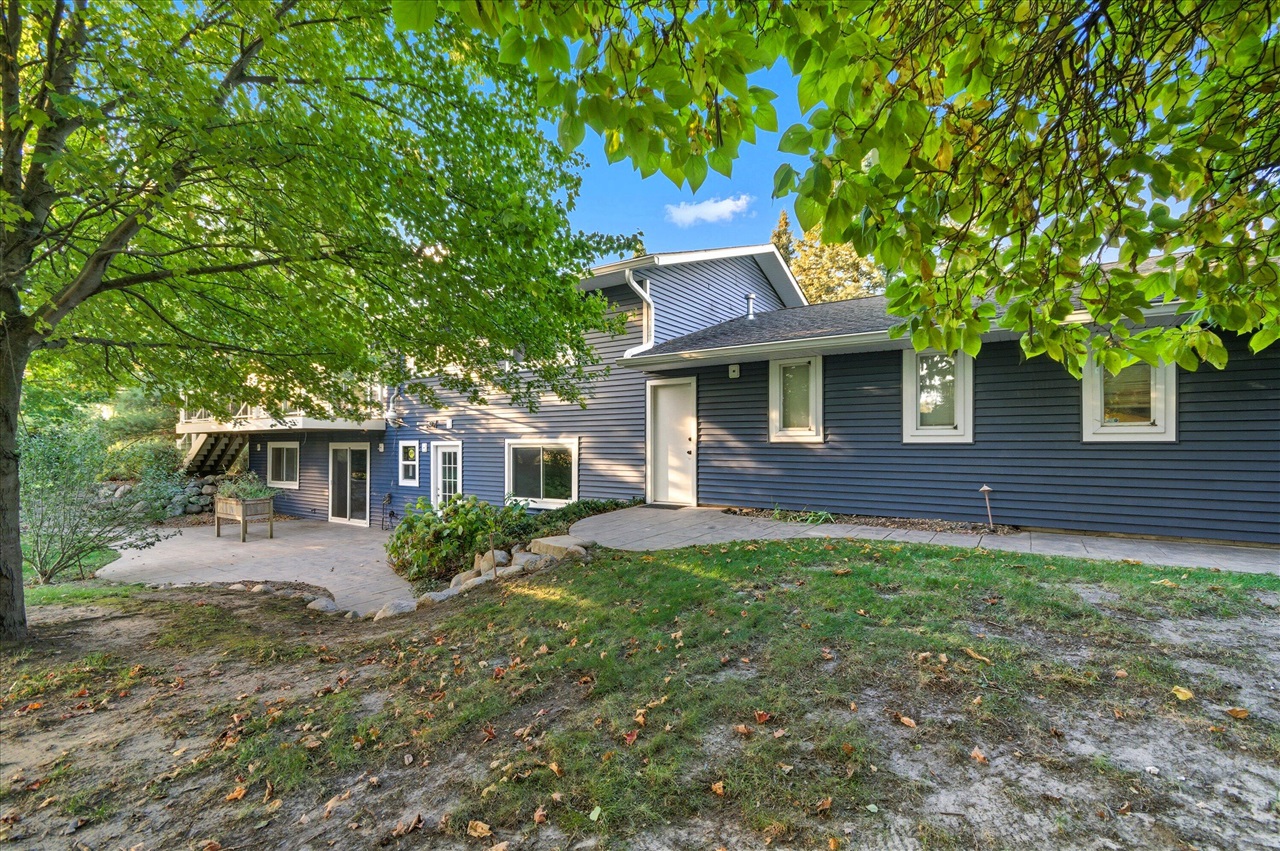 6355 Waters Road, Ann Arbor, MI, 48103-9652