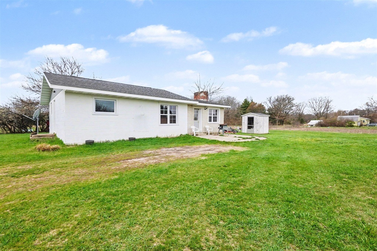 2nd image of 5771 N Woodbridge Rd, White Cloud, MI 49349 | MLS# 70529445