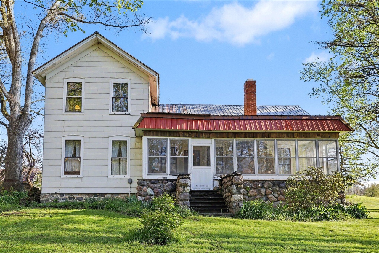 4360 Waldorf Road, Delton, MI, 49046