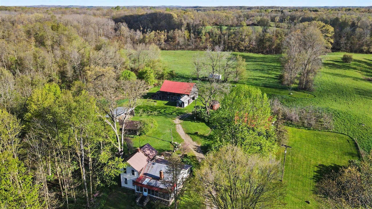 4360 Waldorf Road, Delton, MI, 49046