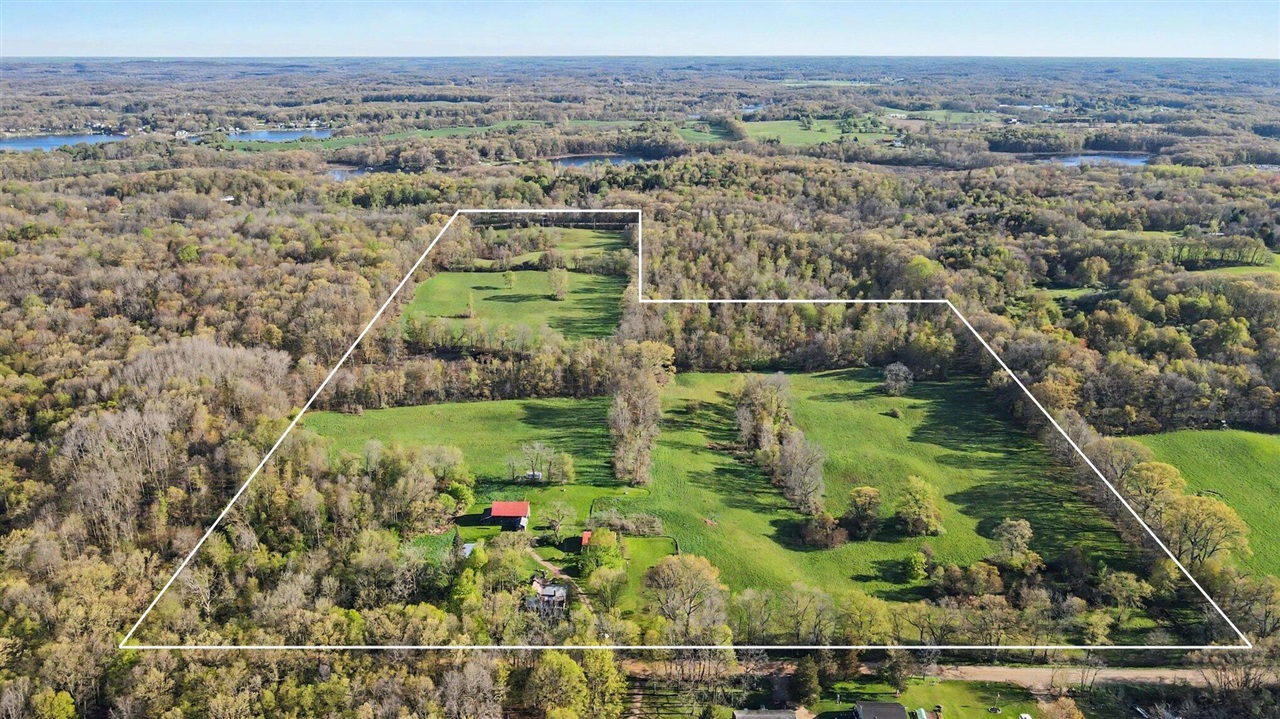 4360 Waldorf Road, Delton, MI, 49046