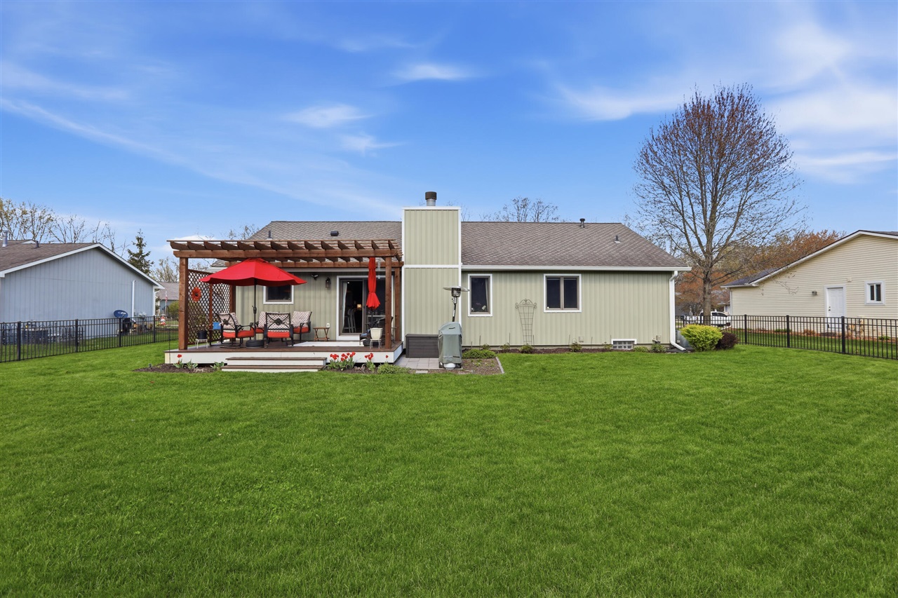 3111 Smugglers Ridge, Commerce Twp, MI, 48390-1285