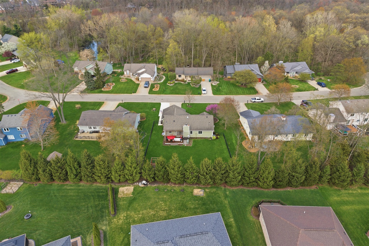 3111 Smugglers Ridge, Commerce Twp, MI, 48390-1285