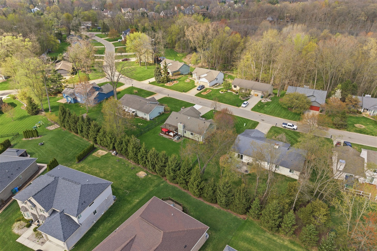 3111 Smugglers Ridge, Commerce Twp, MI, 48390-1285