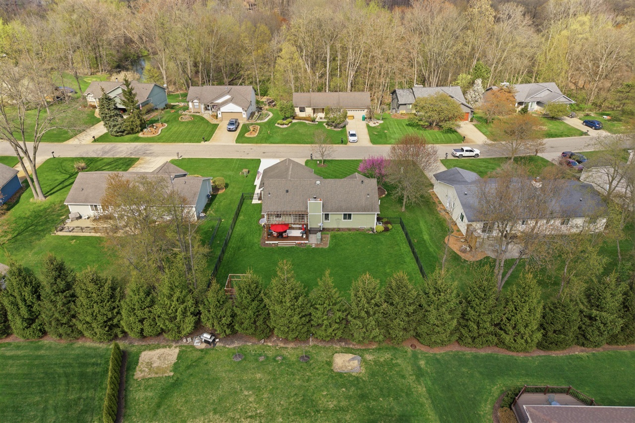 3111 Smugglers Ridge, Commerce Twp, MI, 48390-1285