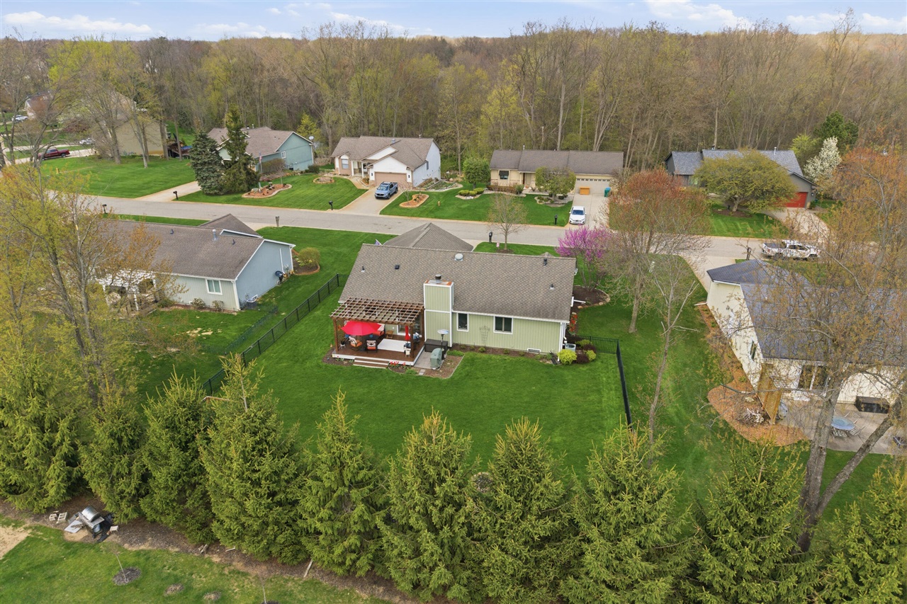 3111 Smugglers Ridge, Commerce Twp, MI, 48390-1285