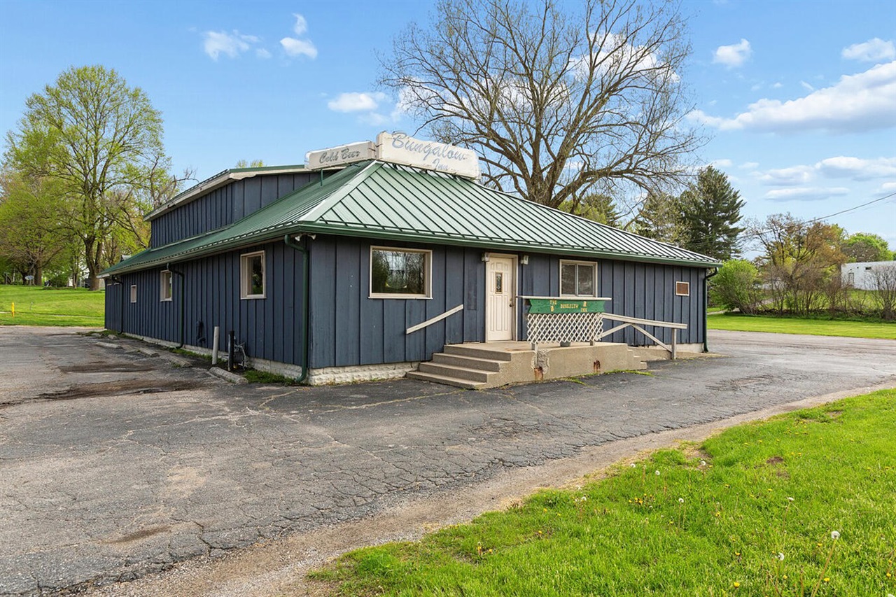 202 U.S. 12, Galien, MI, 49113