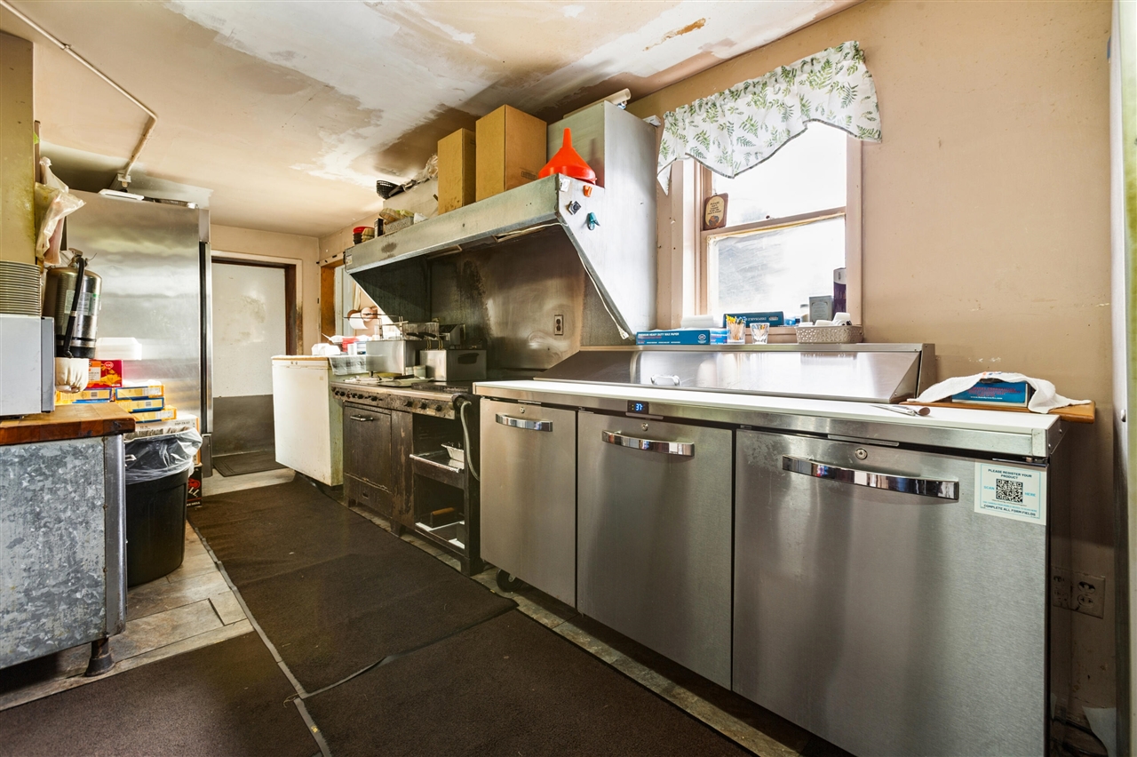 202 U.S. 12, Galien, MI, 49113
