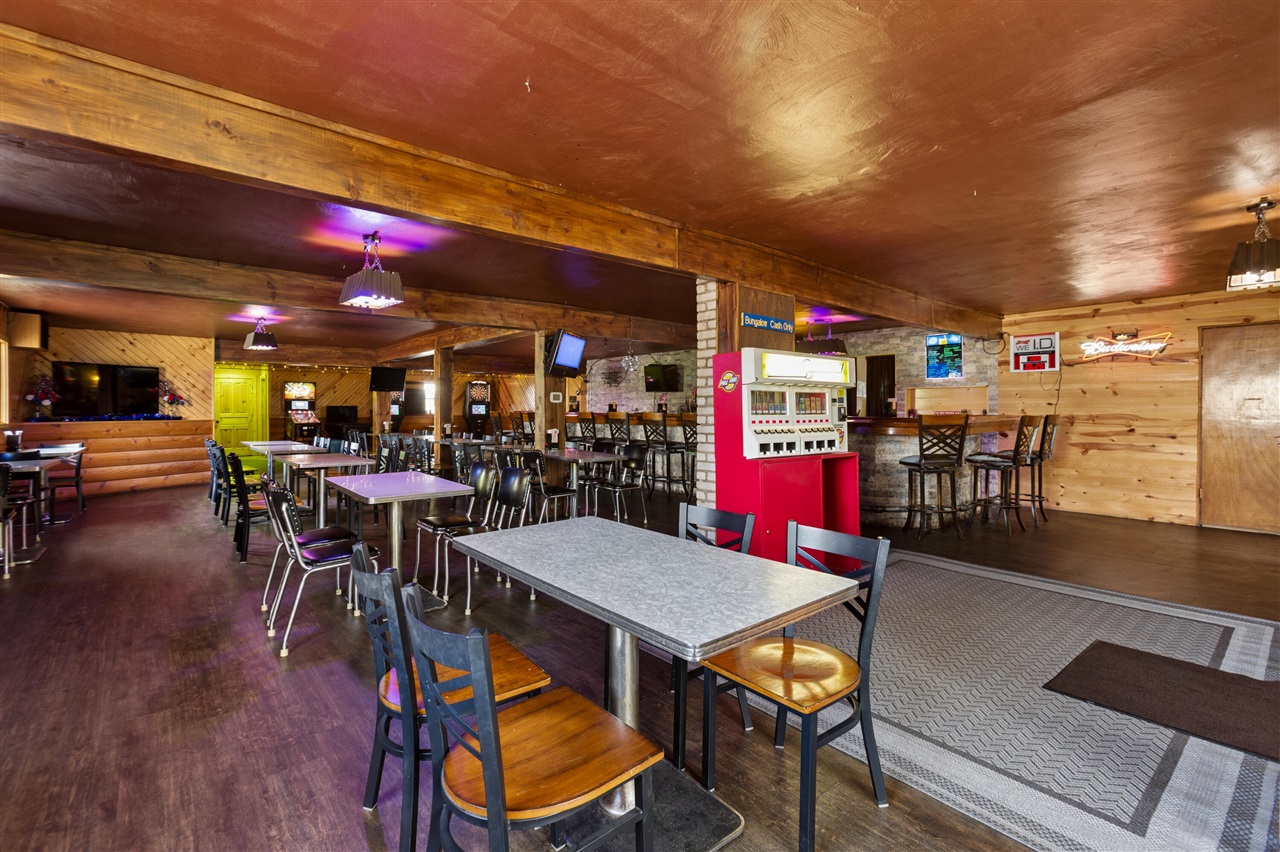 202 U.S. 12, Galien, MI, 49113