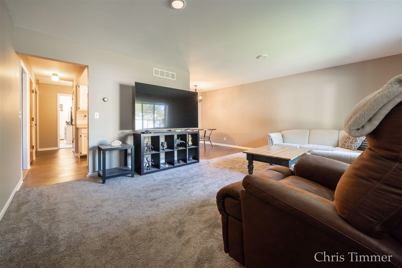 75 Old Mill Drive UNIT&nbsp;17, Holland, MI, 49423