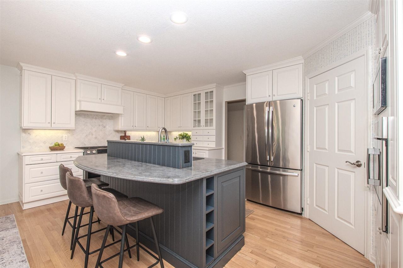 1453 Waterways Drive, Ann Arbor, MI, 48108-2757