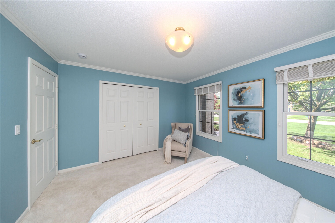 1453 Waterways Drive, Ann Arbor, MI, 48108-2757