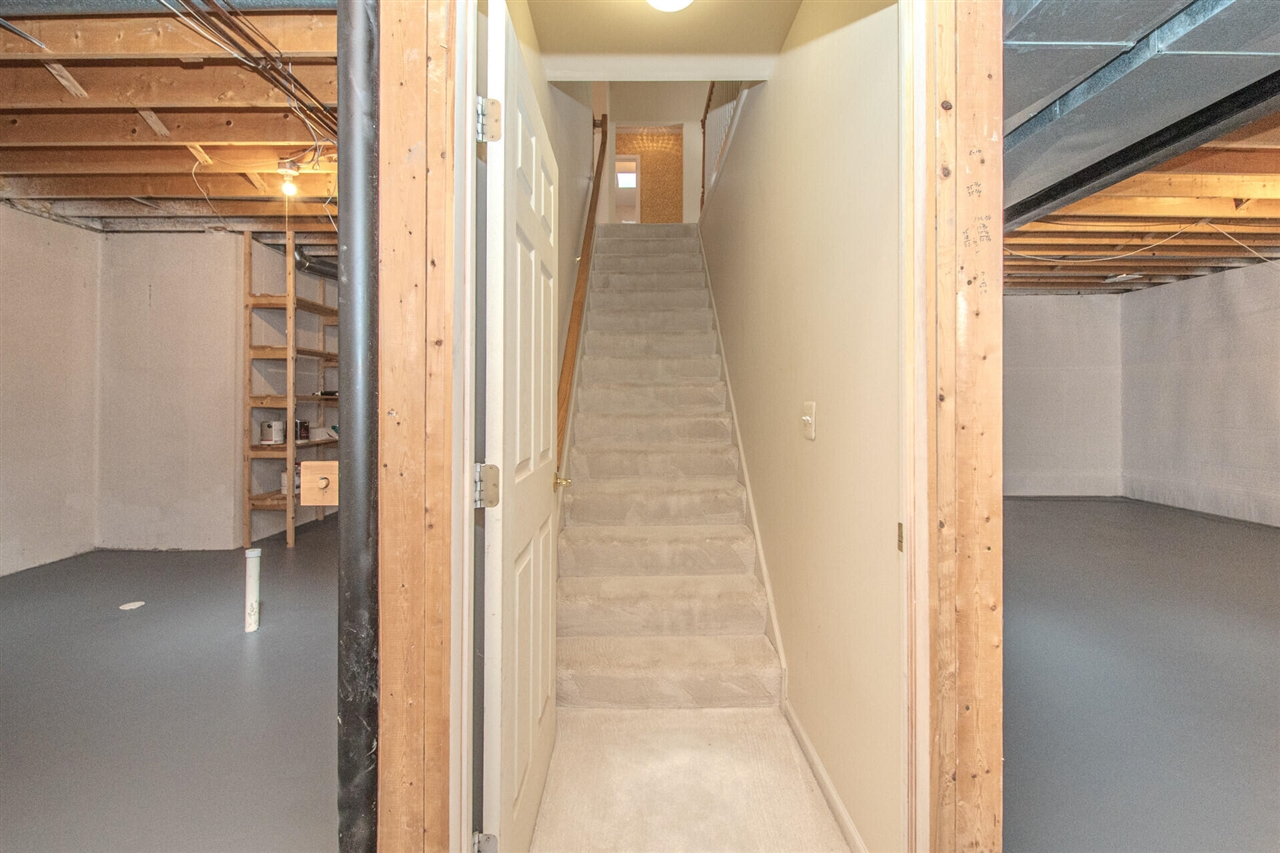 1453 Waterways Drive, Ann Arbor, MI, 48108-2757