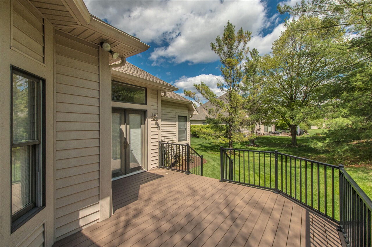 1453 Waterways Drive, Ann Arbor, MI, 48108-2757