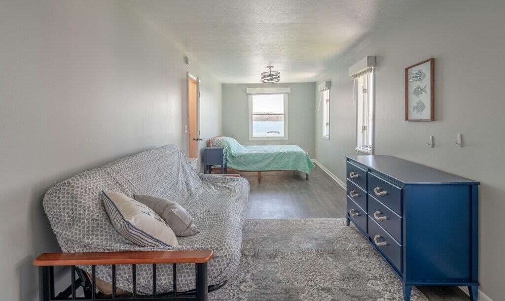 10877 Gun Lake Road, Middleville, MI, 49333-8787