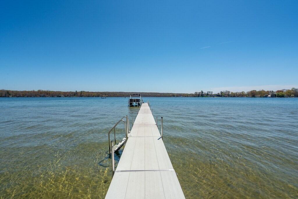 10877 Gun Lake Road, Middleville, MI, 49333-8787