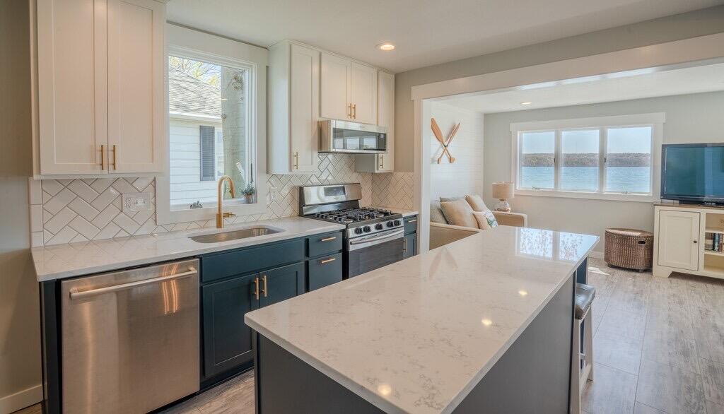 10877 Gun Lake Road, Middleville, MI, 49333-8787