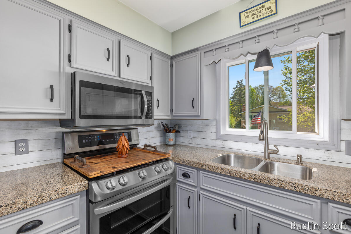 4676 Meleana Court, Wyoming, MI, 49519-4845