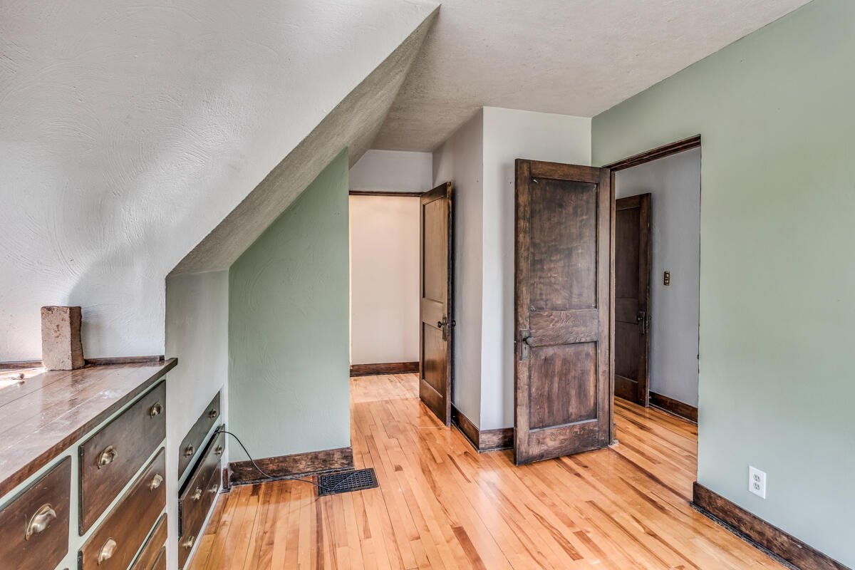144 Orchard Avenue, Battle Creek, MI, 49017