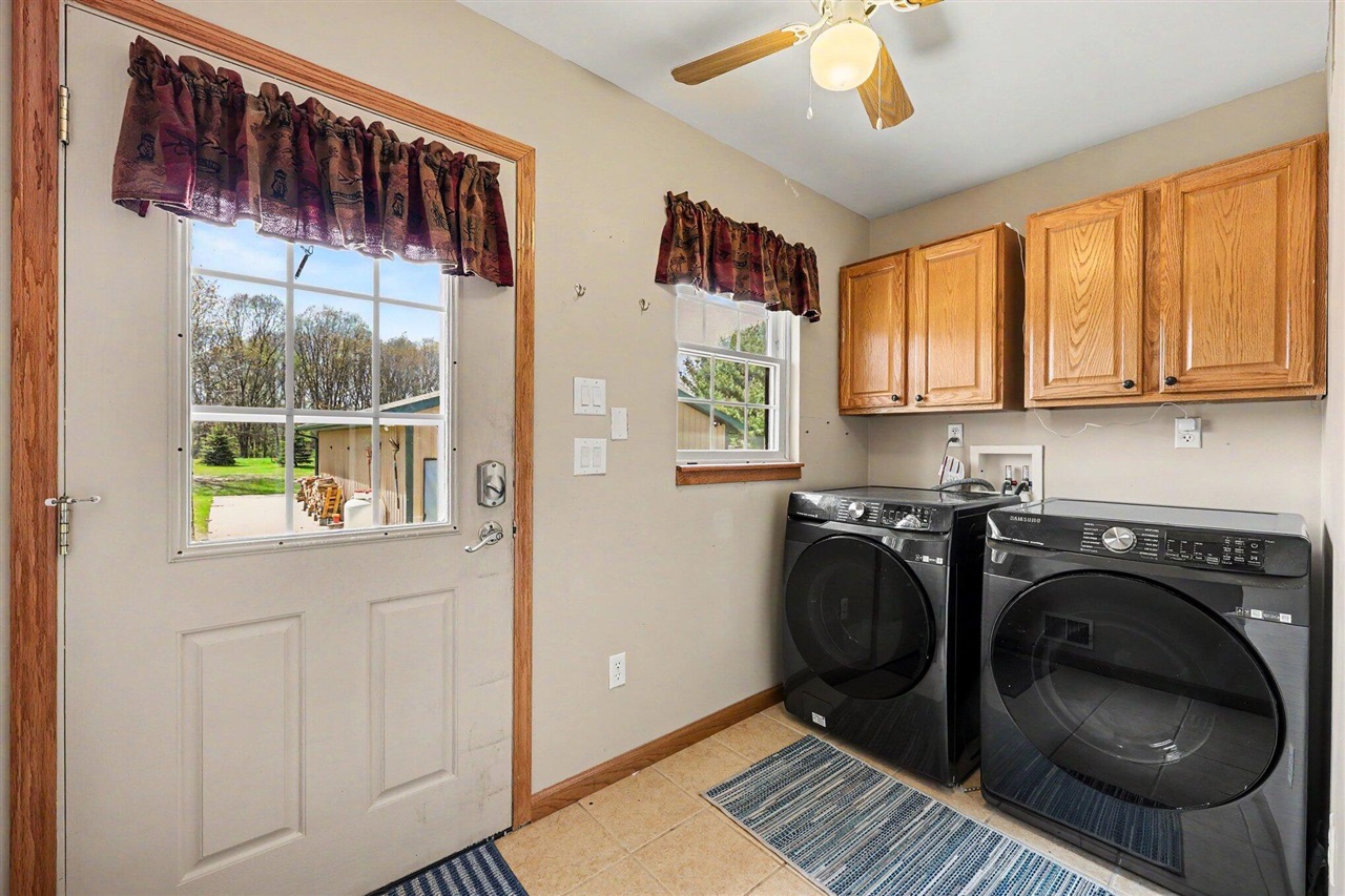 11596 Roepke Road, Gregory, MI, 48137-9642