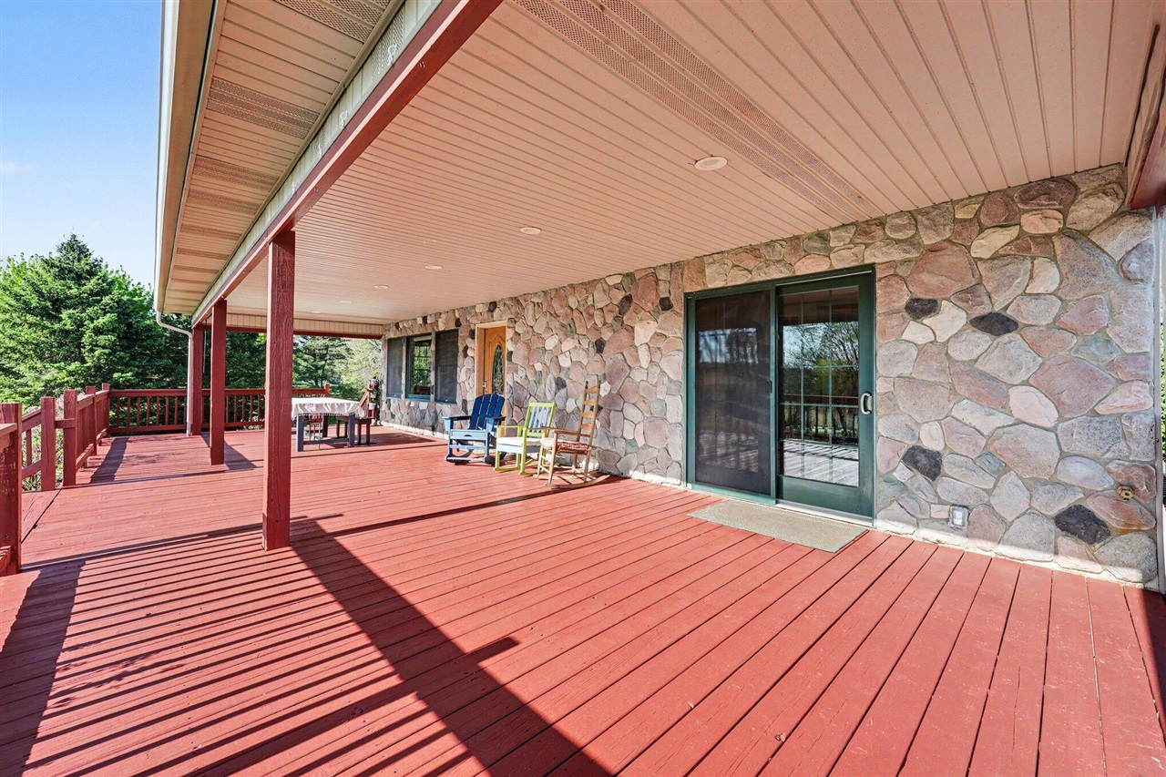 11596 Roepke Road, Gregory, MI, 48137-9642