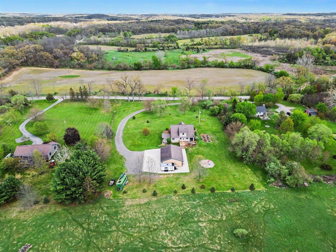 11596 Roepke Road, Gregory, MI, 48137-9642