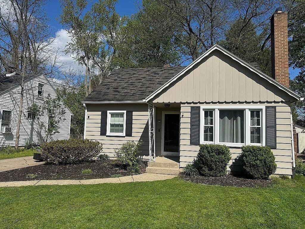 3821 Oakridge Drive, Kalamazoo, MI, 49008-2865