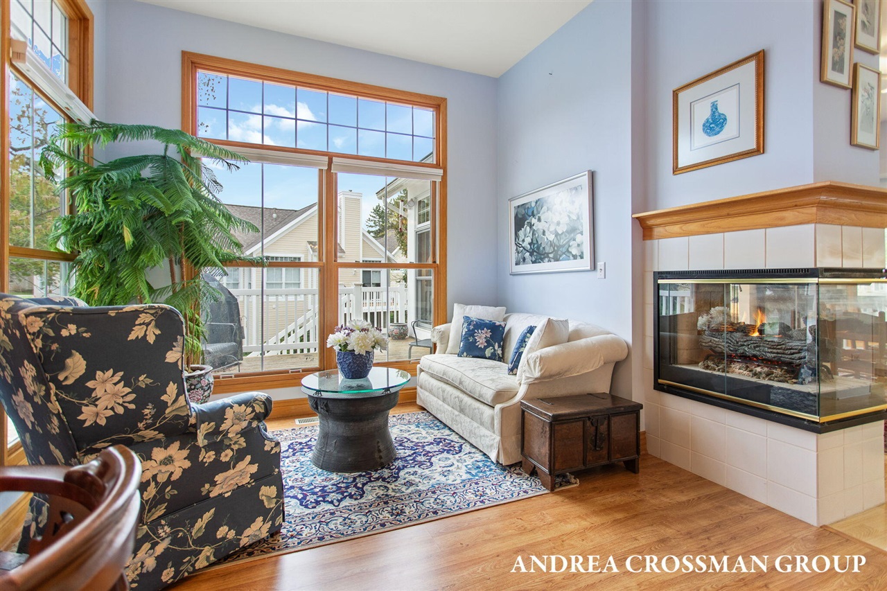 1013 Pebble Stone Court, Holland, MI, 49424-6639