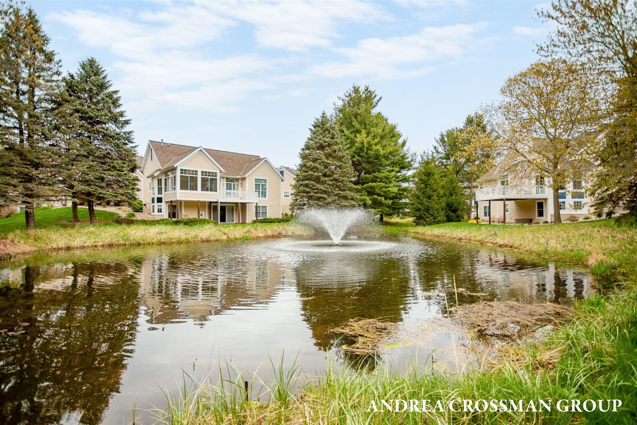 1013 Pebble Stone Court, Holland, MI, 49424-6639
