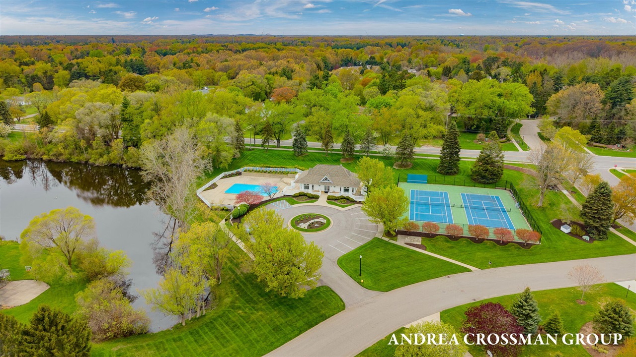 1013 Pebble Stone Court, Holland, MI, 49424-6639