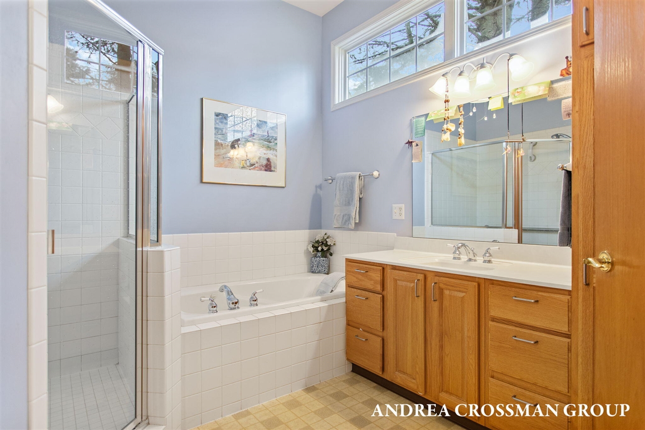 1013 Pebble Stone Court, Holland, MI, 49424-6639