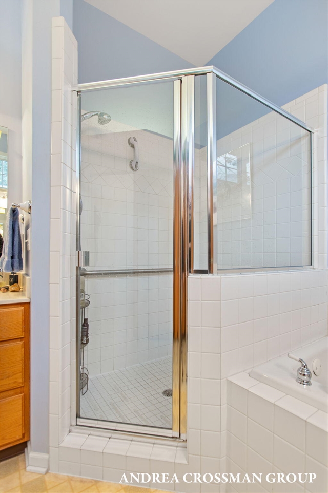 1013 Pebble Stone Court, Holland, MI, 49424-6639
