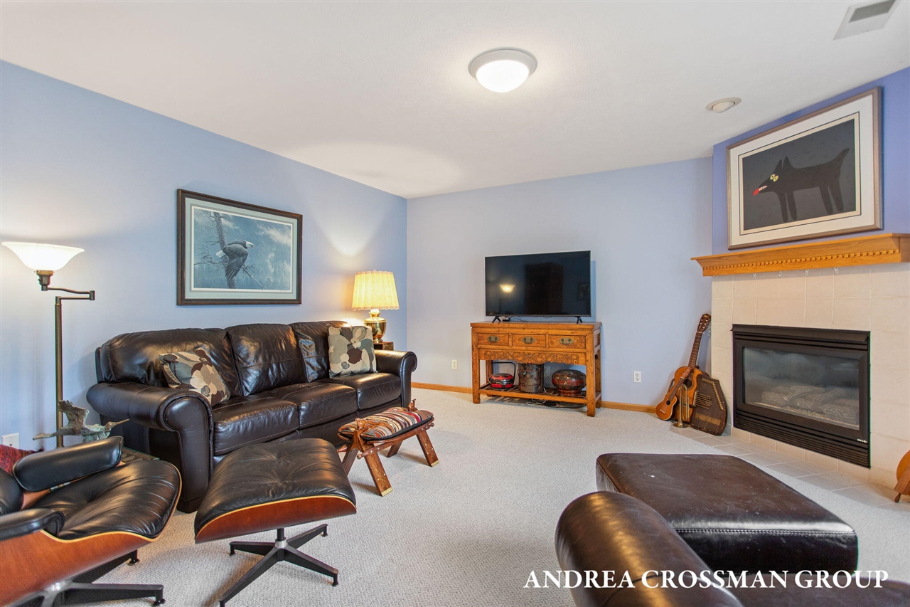 1013 Pebble Stone Court, Holland, MI, 49424-6639