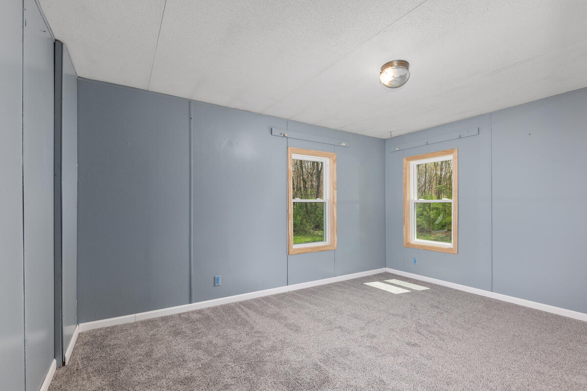 11718 Federal Road, Morley, MI, 49336-9611