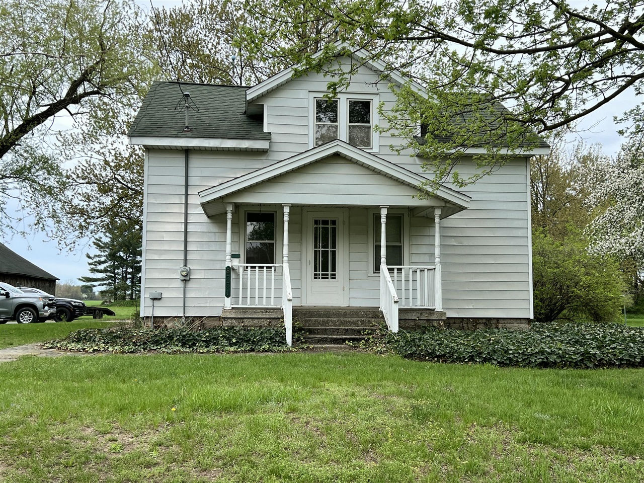 8331 112th Avenue, West Olive, MI, 49460-9658