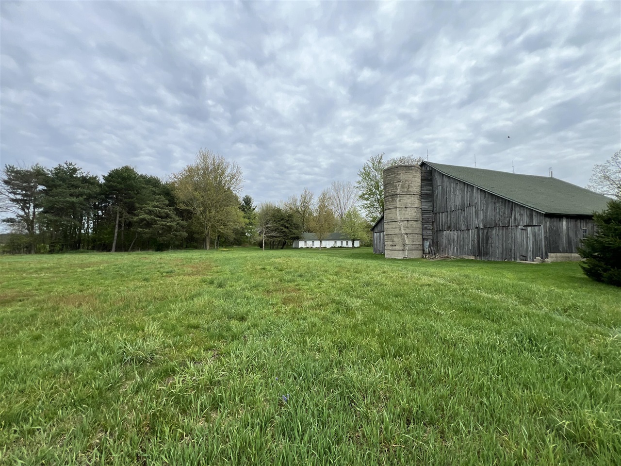 8331 112th Avenue, West Olive, MI, 49460-9658