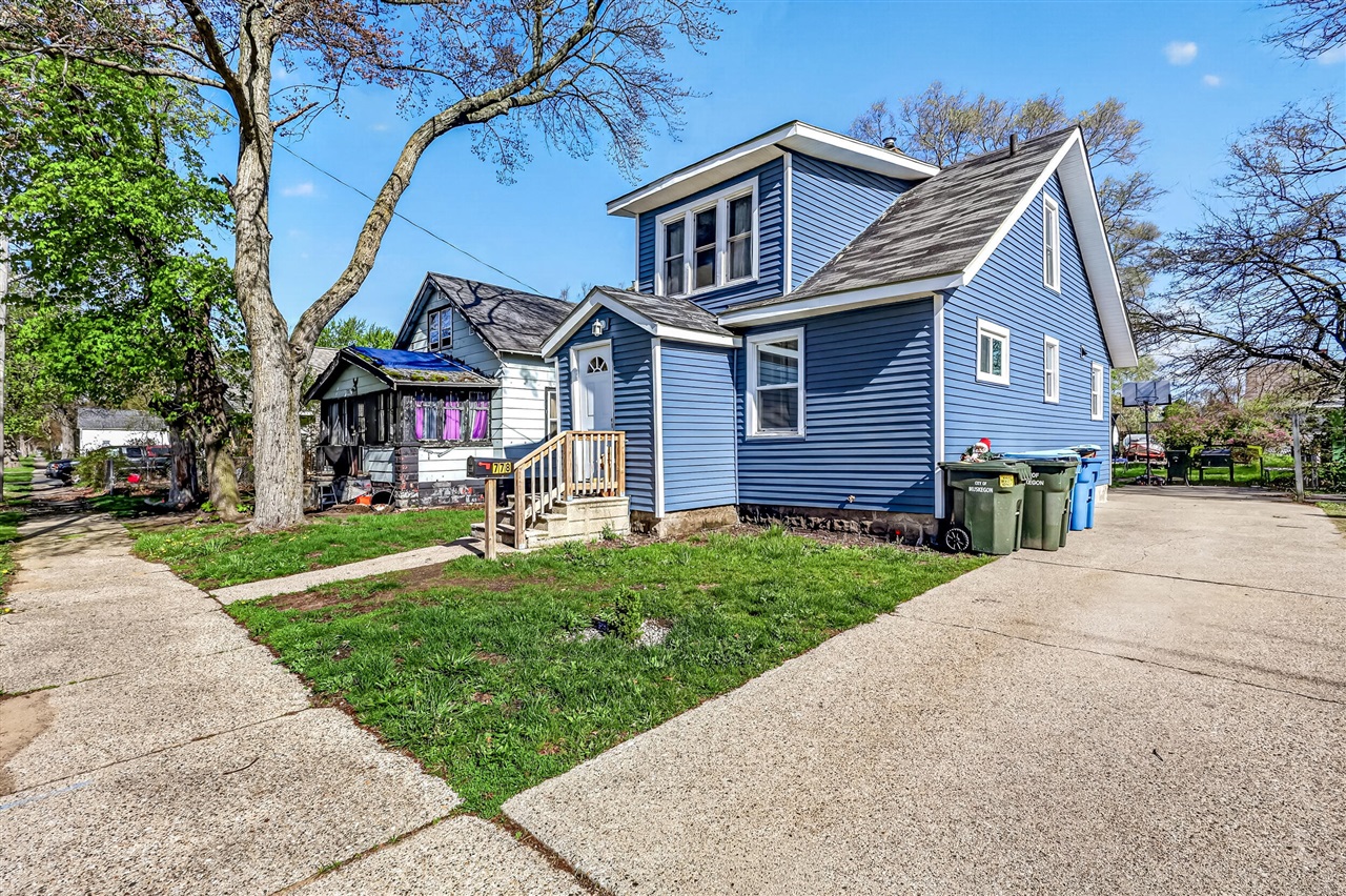 778 E Isabella Avenue, Muskegon, MI, 49442-3962