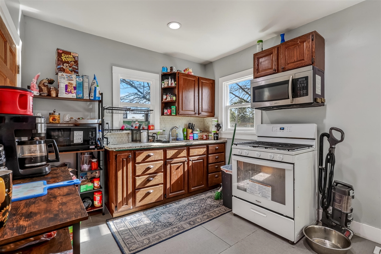 778 E Isabella Avenue, Muskegon, MI, 49442-3962