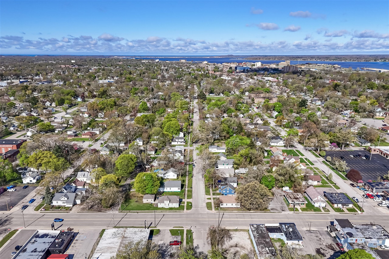 778 E Isabella Avenue, Muskegon, MI, 49442-3962