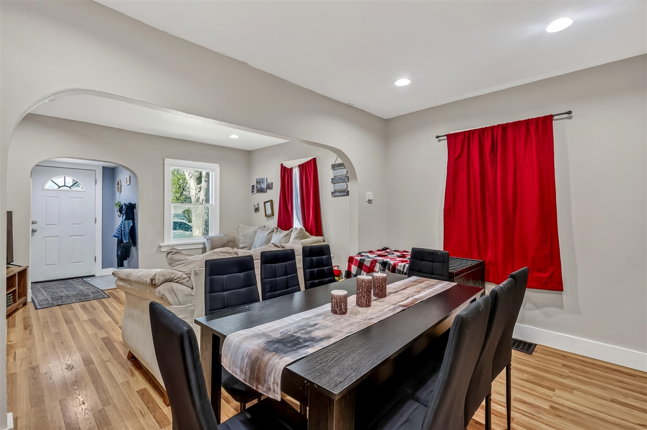 778 E Isabella Avenue, Muskegon, MI, 49442-3962