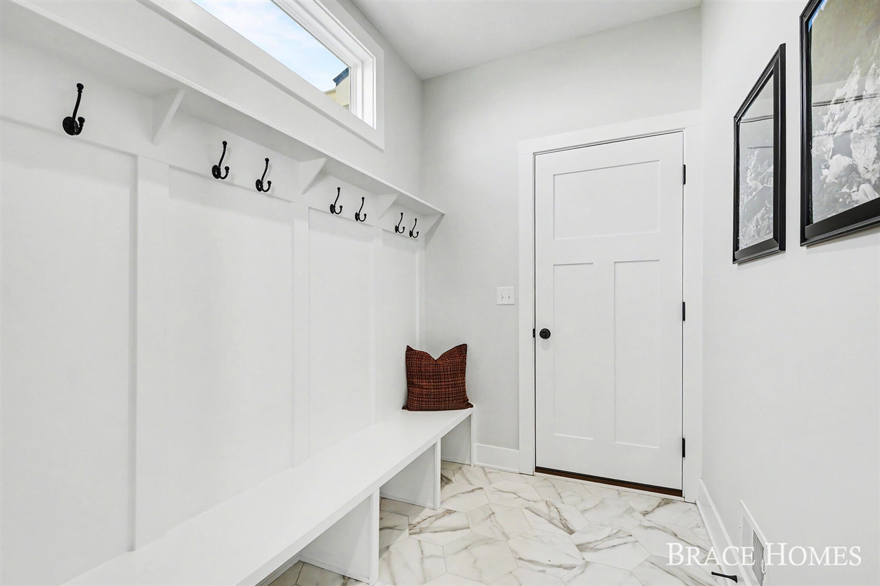 8325 Cooks Corner Drive, Byron Center, MI, 49315