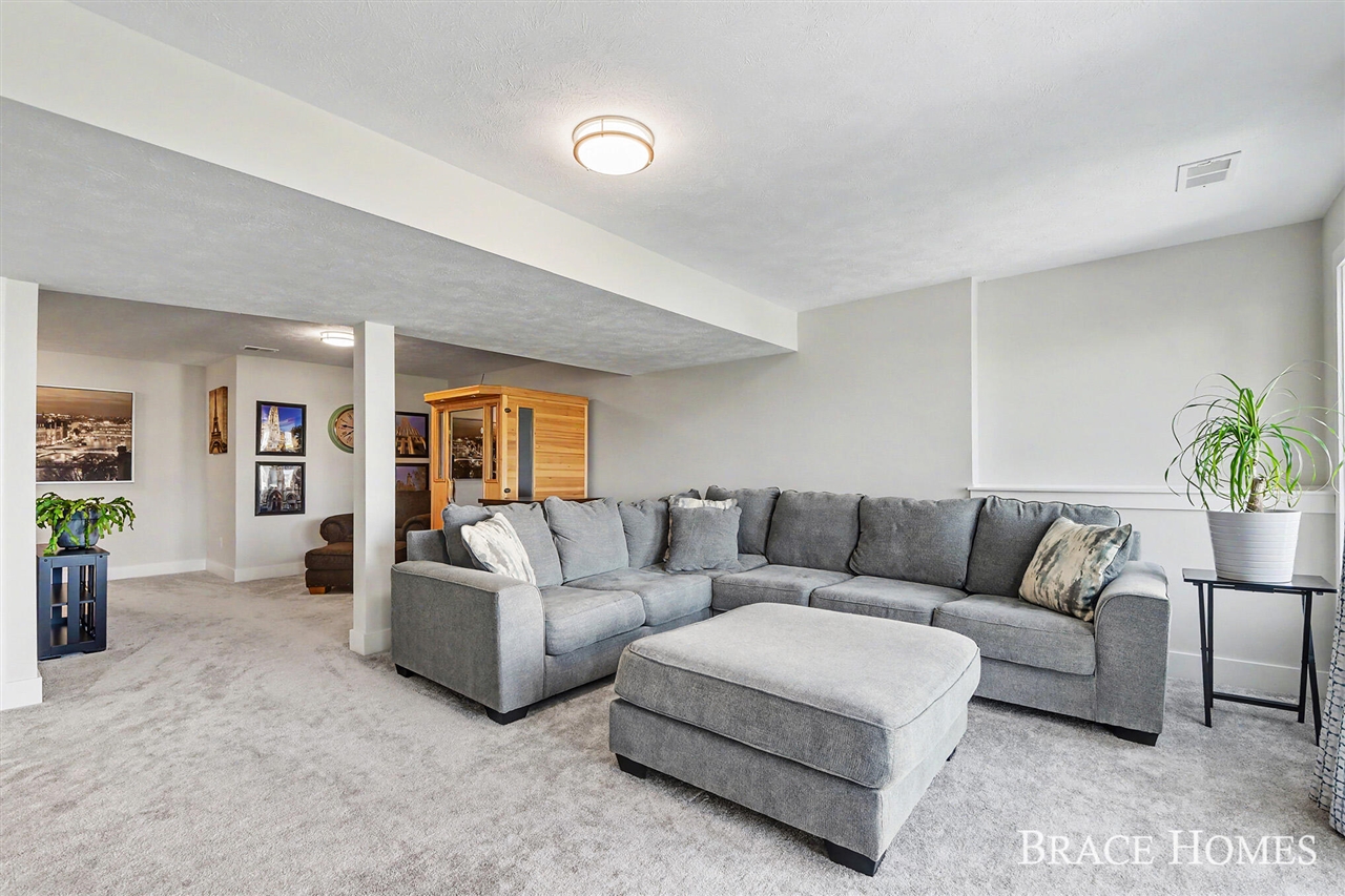 8325 Cooks Corner Drive, Byron Center, MI, 49315