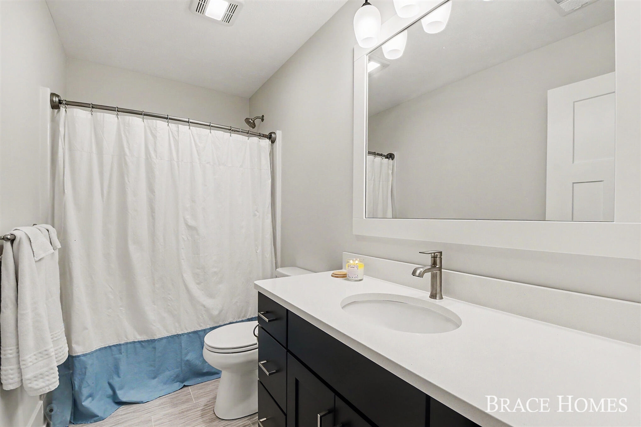 8325 Cooks Corner Drive, Byron Center, MI, 49315