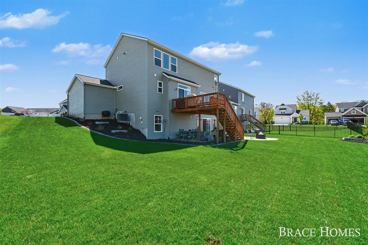 8325 Cooks Corner Drive, Byron Center, MI, 49315