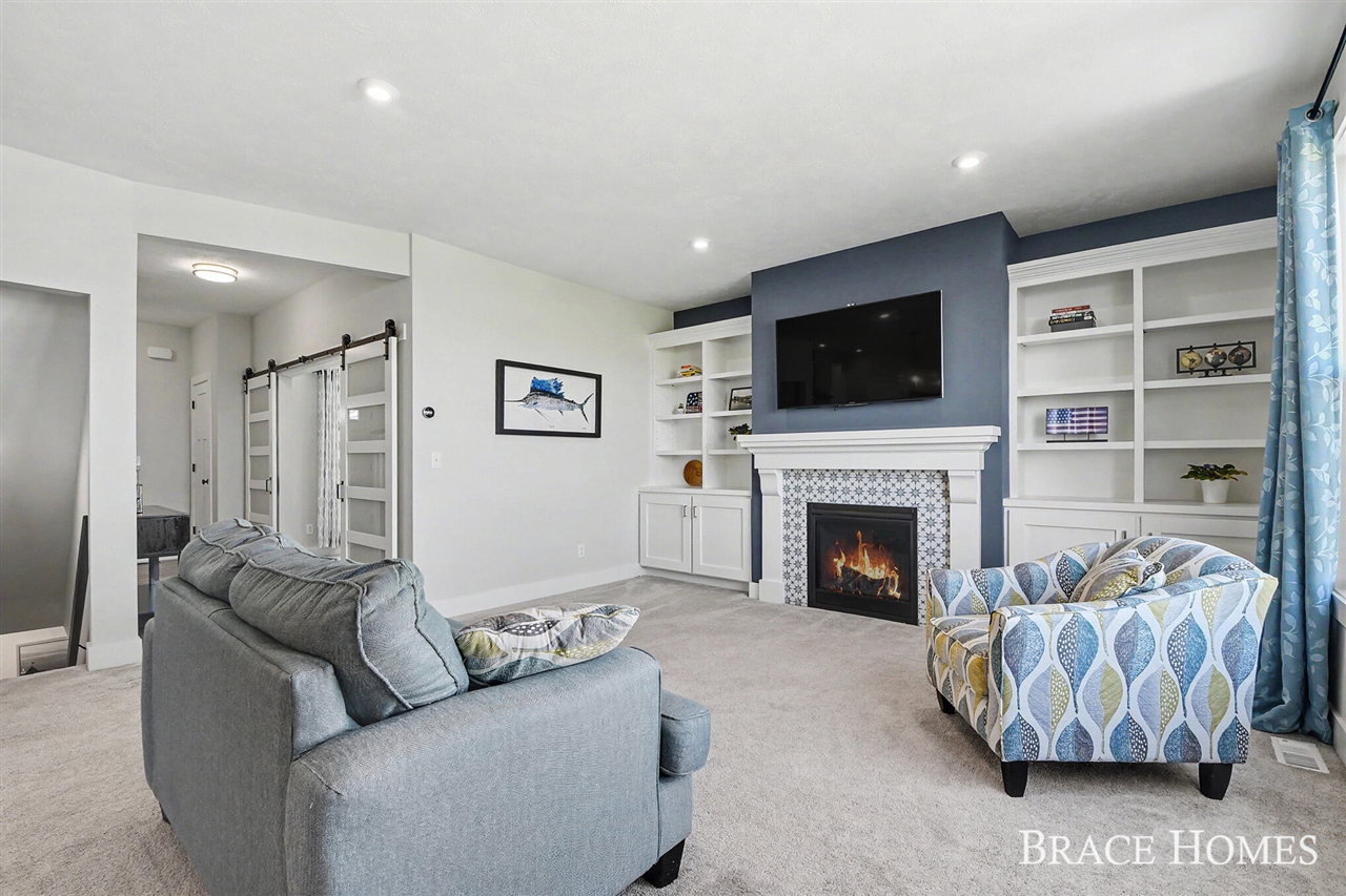 8325 Cooks Corner Drive, Byron Center, MI, 49315